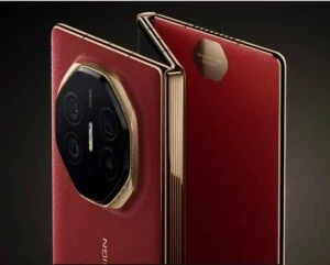 Huawei Mate XT